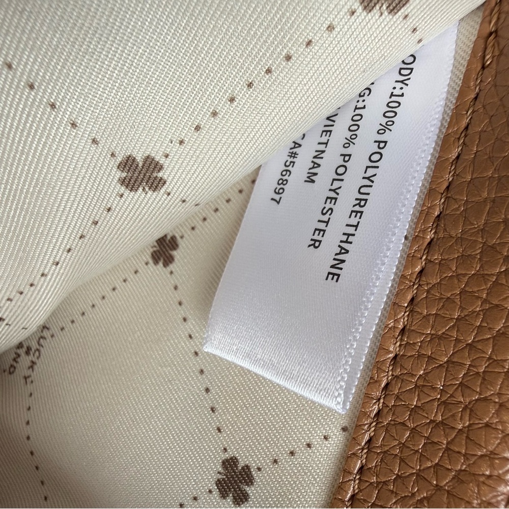 NEW Lucky Brand Wallet - Picture 7 of 7